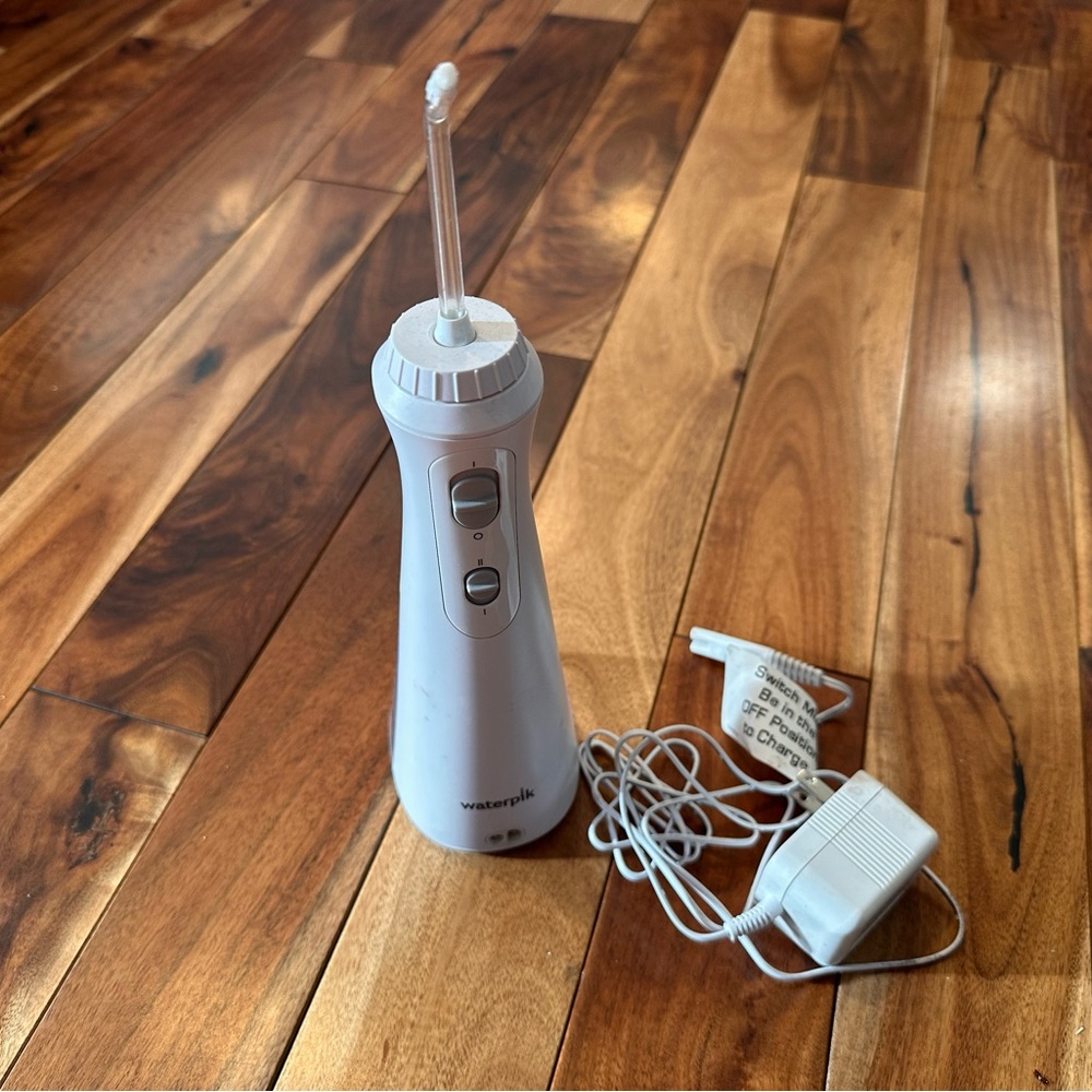 White Cordless Water Flosser Waterpik